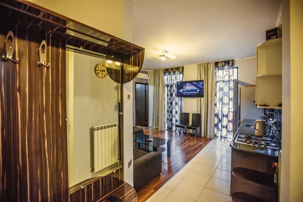 Апартаменти Voyage Flats Батумі Екстер'єр фото