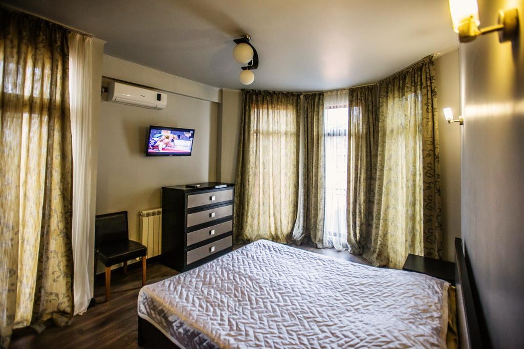 Апартаменти Voyage Flats Батумі Екстер'єр фото