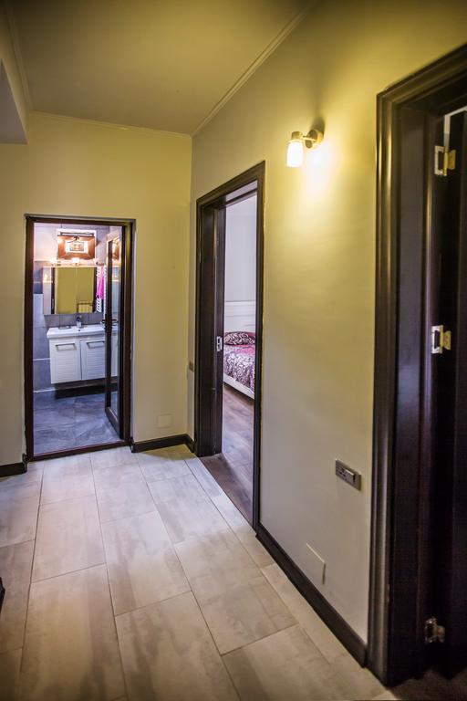 Апартаменти Voyage Flats Батумі Екстер'єр фото